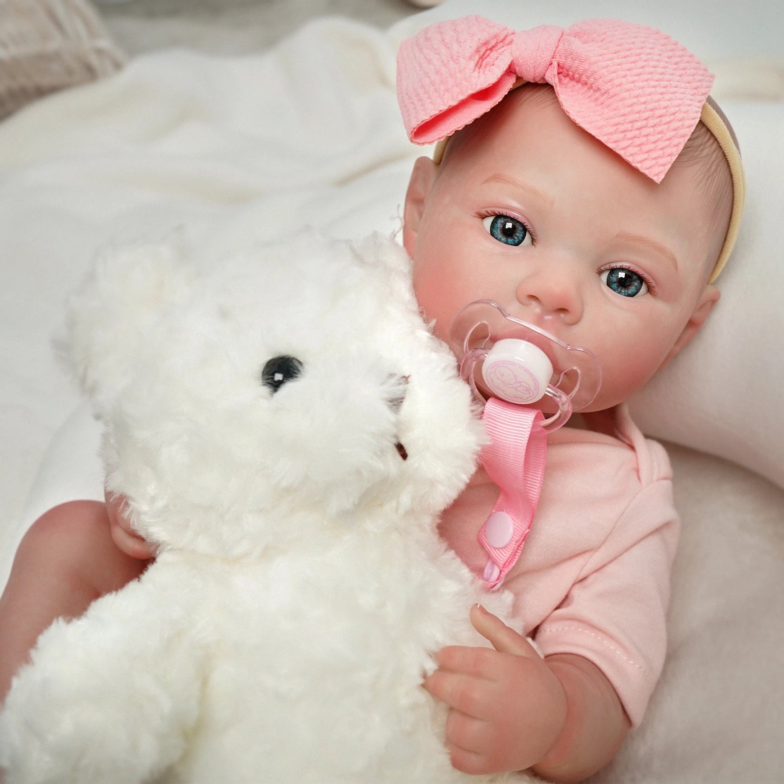 Boneca Reborn Bebê Helena | 48cm Silicone com Olhos Azuis - Boneca Real